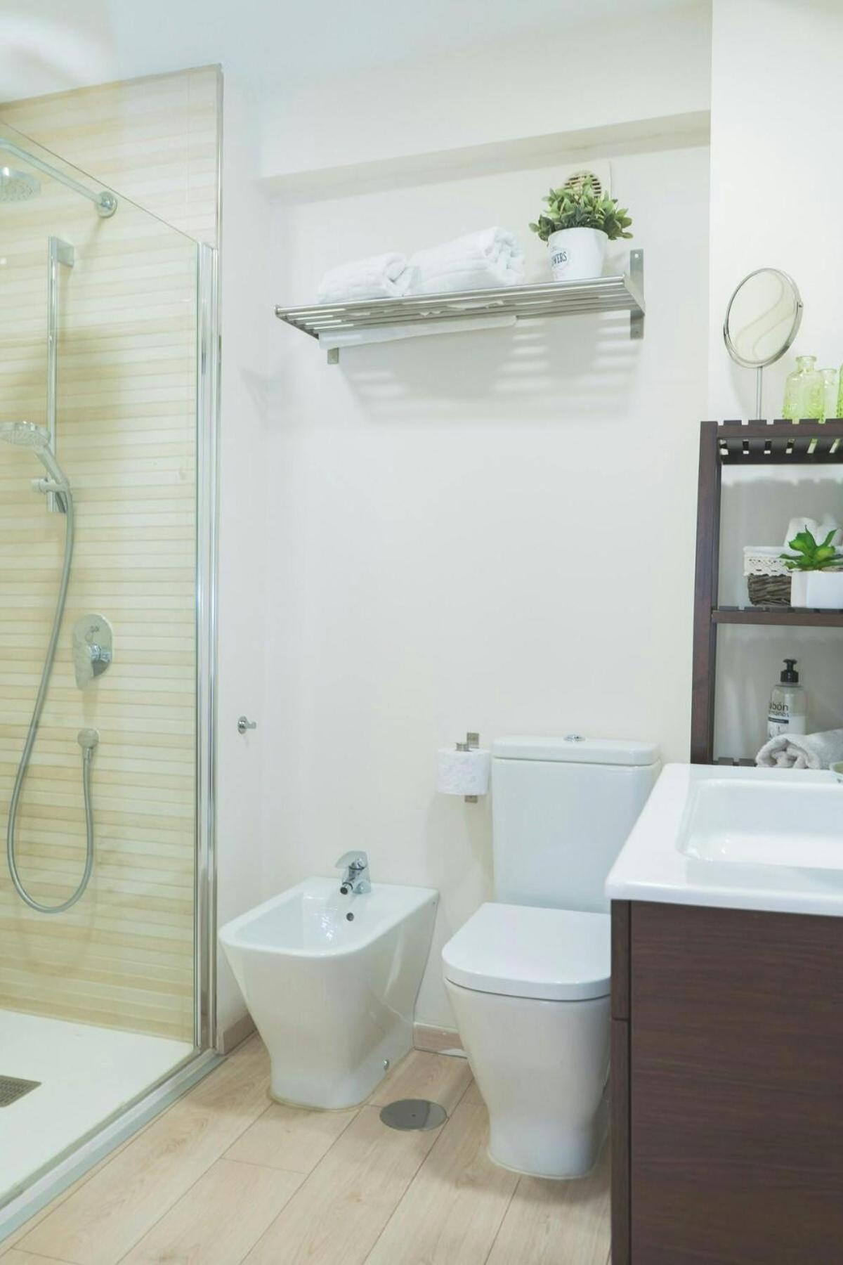 Precioso Apartamento 2 Hab. En Malaga Centro Exteriör bild